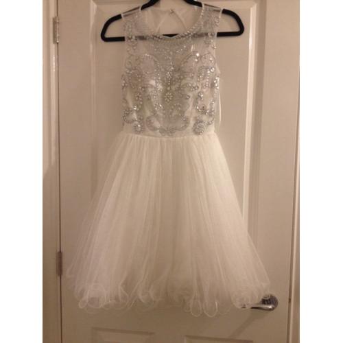 NEW Quiz Woman's White Mesh Diamanté Embellished Prom Dress UK SIZE 6