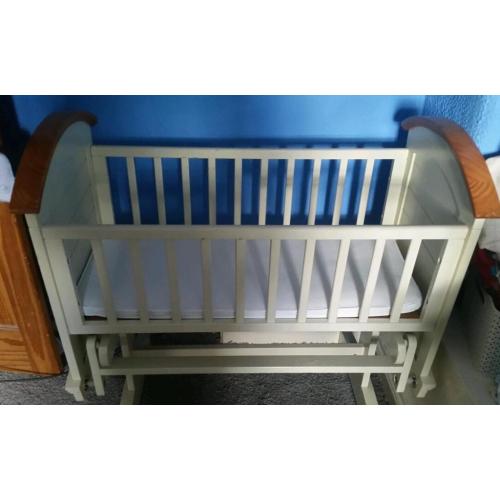 Rocking crib