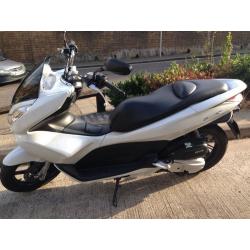 Honda PCX Low Millage(BARGAIN)