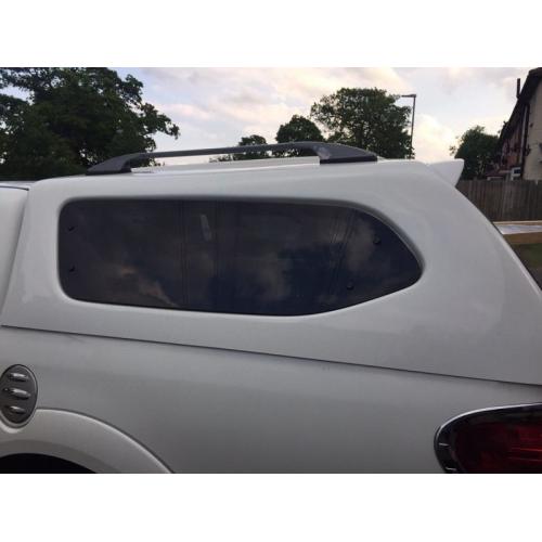 Mitsubishi barbarian White hard top