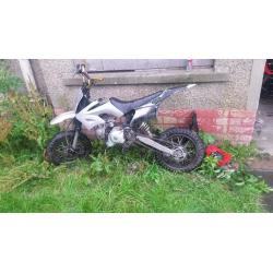 pit bike for parts (engine needs work)