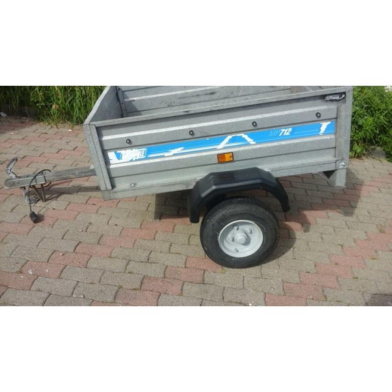 galvanised car trailer with drop down tailgate in very good condition