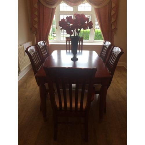 Table, chairs and matching sideboard
