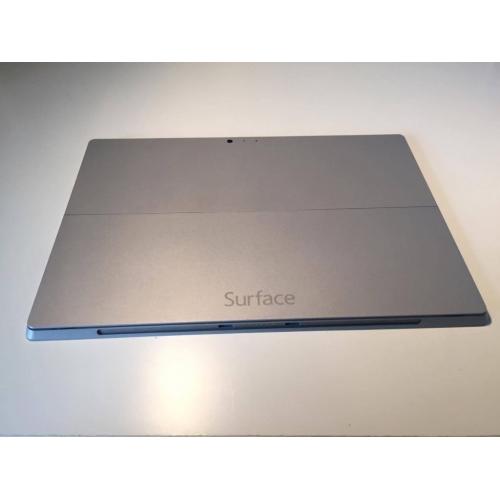 Microsoft Surface Pro 3 i5 / 4GB Ram / 128GB SSD