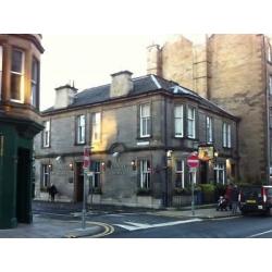 Single room in shared flat. festival let. pay per night. Great location