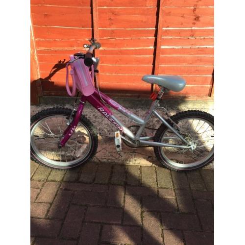 18" Krush girls bike