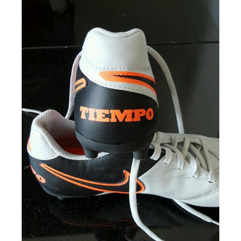 Nike Tiempo Football boots