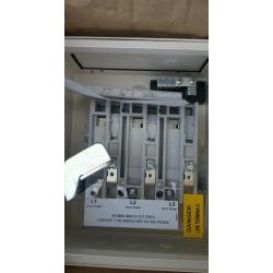Merlin 32amp Tp-N rotator isolator