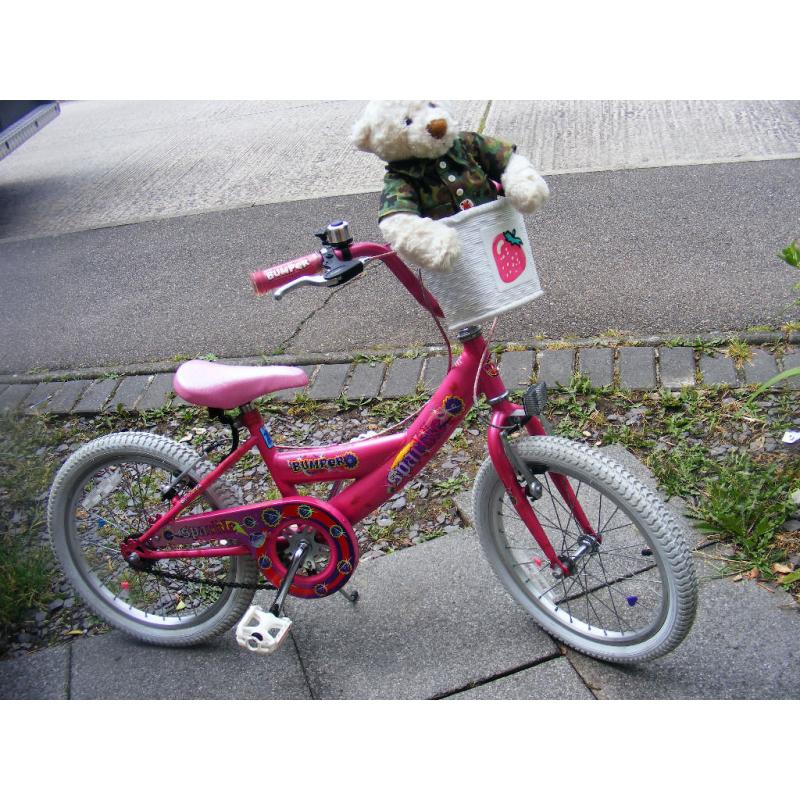 18" WHEEL GIRLS BIKE IN GREAT WORKING ORDER AGE 6+
