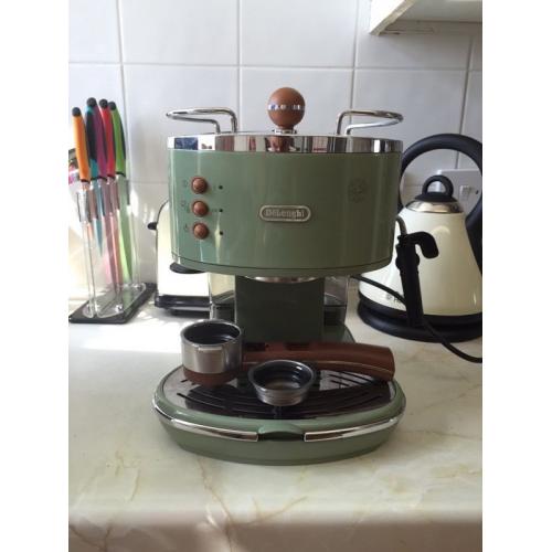 Delonghi Espresso/Coffee Machine