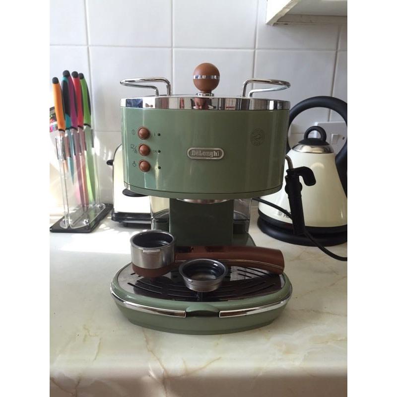 Delonghi Espresso/Coffee Machine