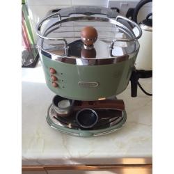 Delonghi Espresso/Coffee Machine
