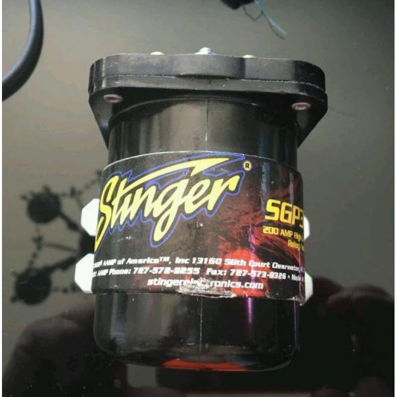Stinger sgp32 200 amp high voltage battery isolator