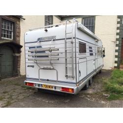 Hymer 6 wheeler