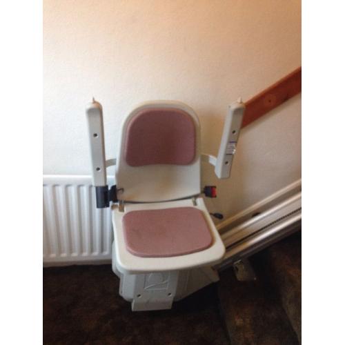 Acorn stair lift