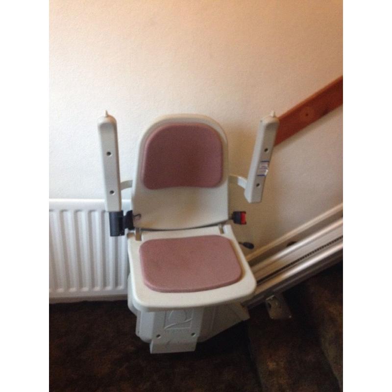 Acorn stair lift