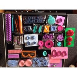 Cake decorating job lot