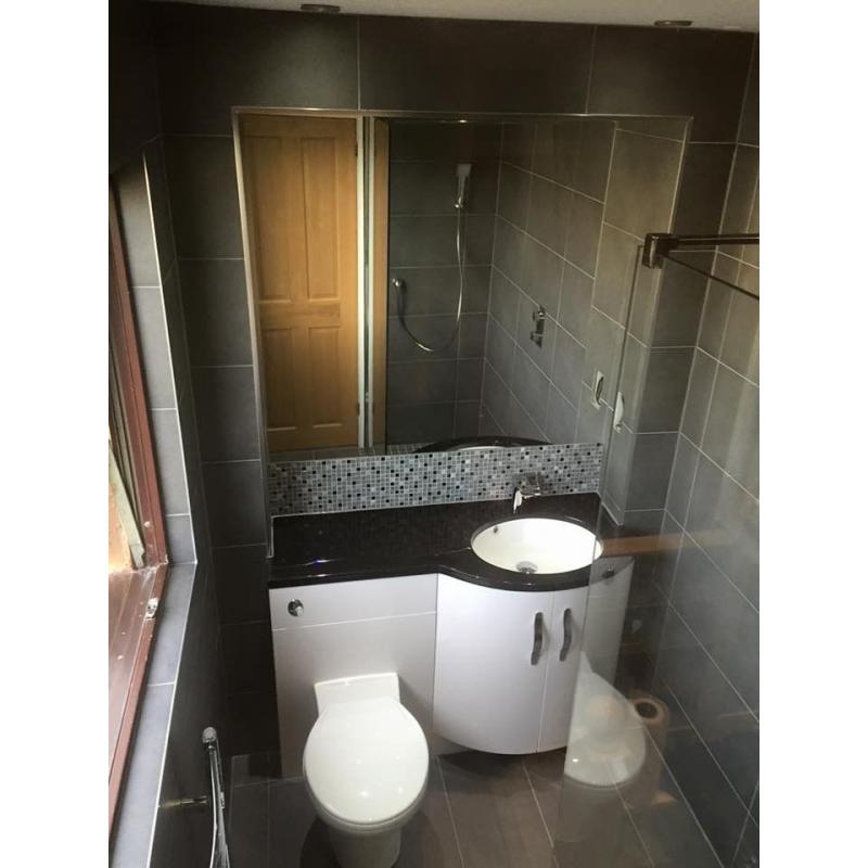 CONSIDERING A NEW BATHROOM? GIVE EDINBURGH'S NUMBER 1 BATHROOM FITTERS A CALL NOW!