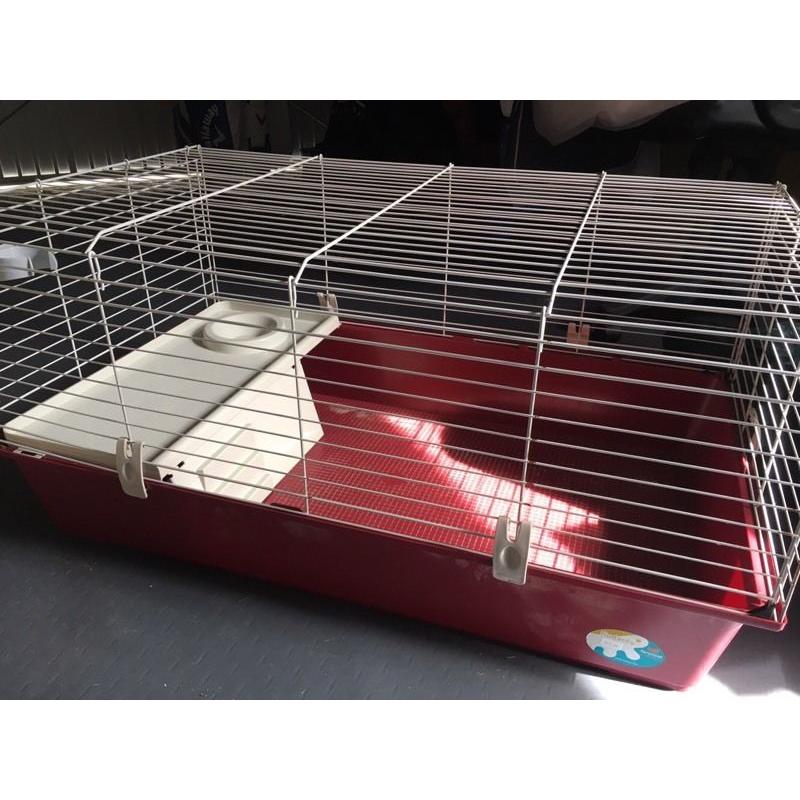 Indoor rabbit cage