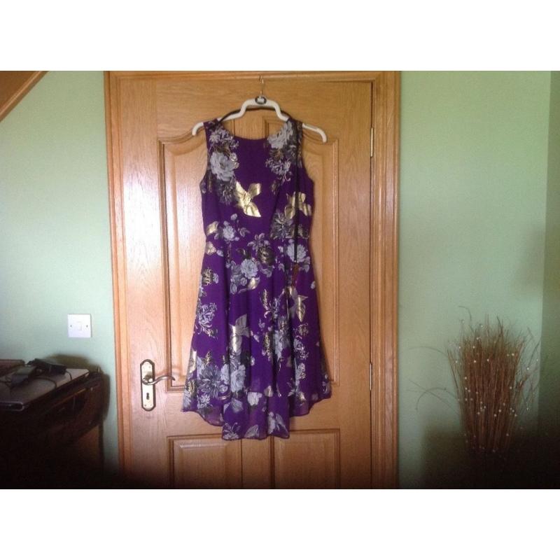 7 Dresses for sale all size 10. 5 with labels, 2 without, all new never worn. Please see all images.