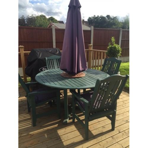 Garden table & 6 chairs