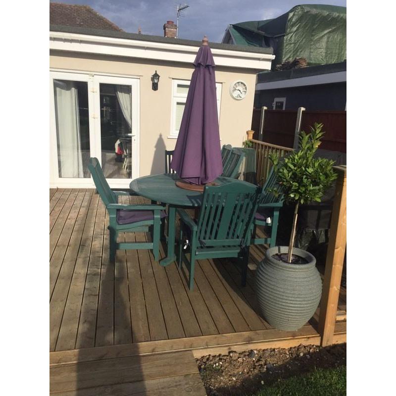 Garden table & 6 chairs