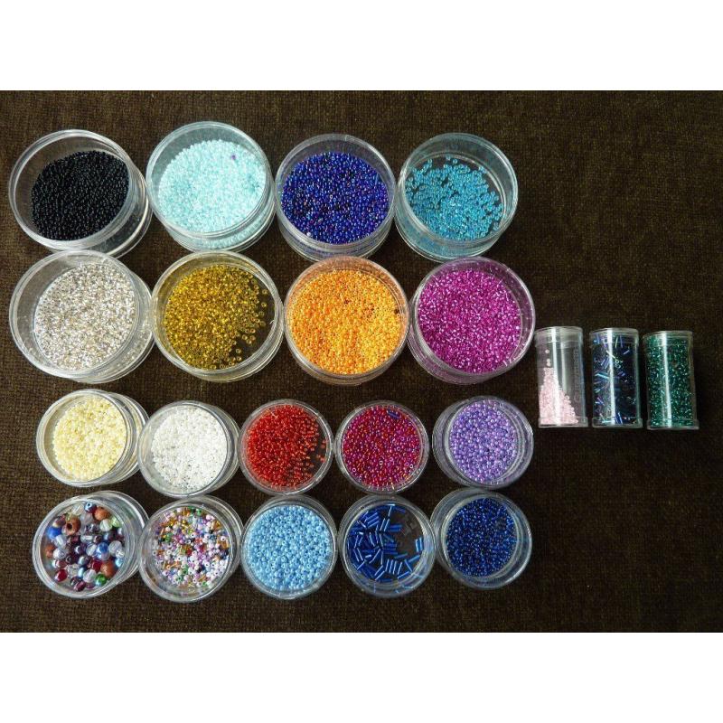 BEADS & ACCESSORIES FOR JEWELLERY MAKING - beads, containers, needles, instructions, thread