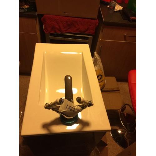 Bathroom heaven / hugo oliver vanity basin black gloss brand new in box