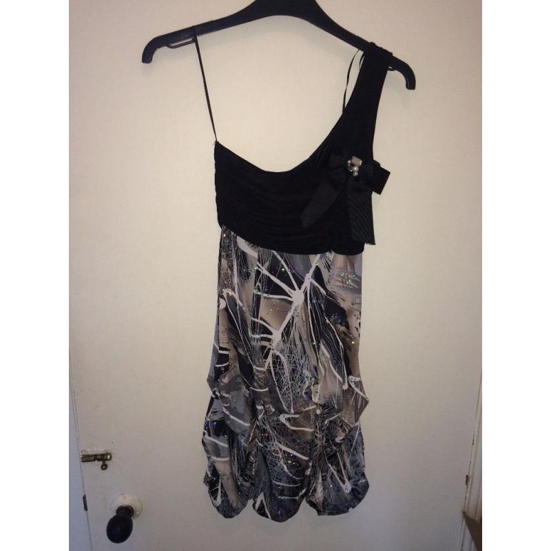 Girls prom dress