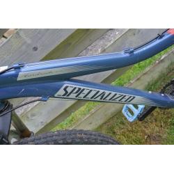 SPECIALIZED HARDROCK MOUNTAIN BIKE (YOUTHS)