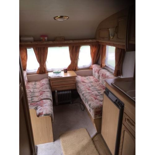 Bailey ranger 520/4 2001 fixed bed