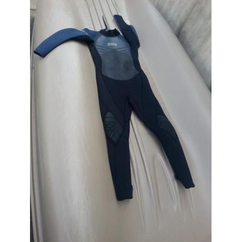 Wetsuits x 2 - Junior