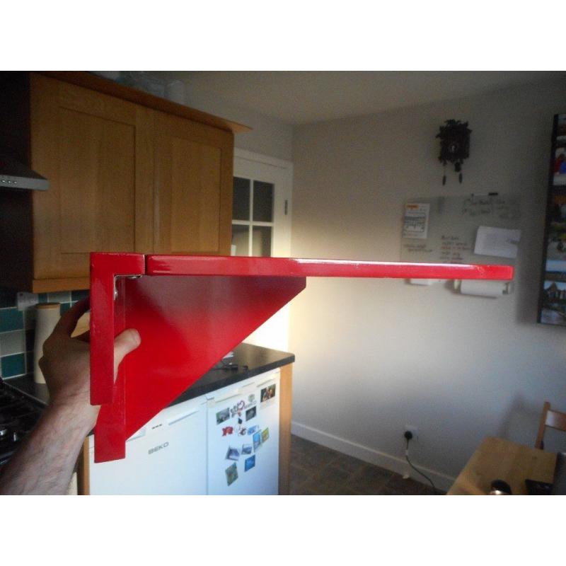 Kids wall mounted table