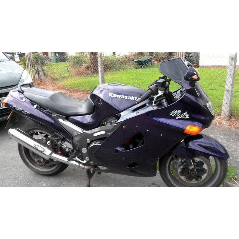 KAWASAKI ZZR 1100 D7 1999 FSH RIDES LIKE NEW QUICK SALE NEEDED GOING ON HOLIDAY