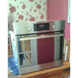 Electric oven and gas hob