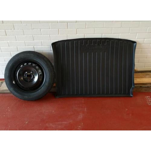Nissan Qashqai 2014 onwards - Spare Wheel and Boot Liner