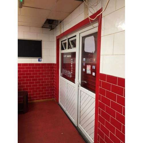 SHOP TO LET IN WASHINGTON FULLY EQUIMPET FOR PIZZA /INDIAN RING 07841423617USE