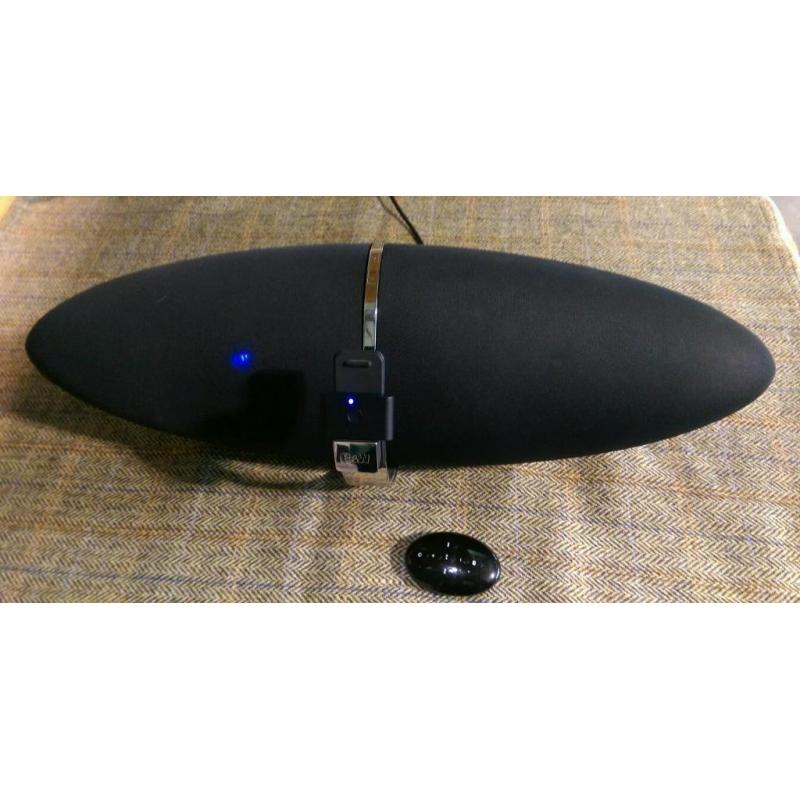 Bowers and Wilkins (B&W) Zeppelin iPod dock + bluetooth receiver