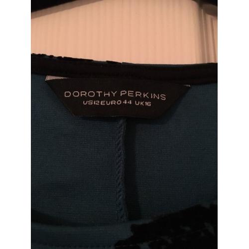 Woman's teal with black velvet flowers, size 16