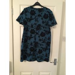 Woman's teal with black velvet flowers, size 16