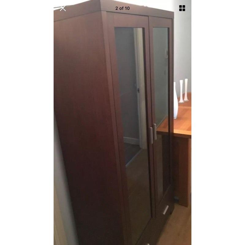 Display cabinet with lights