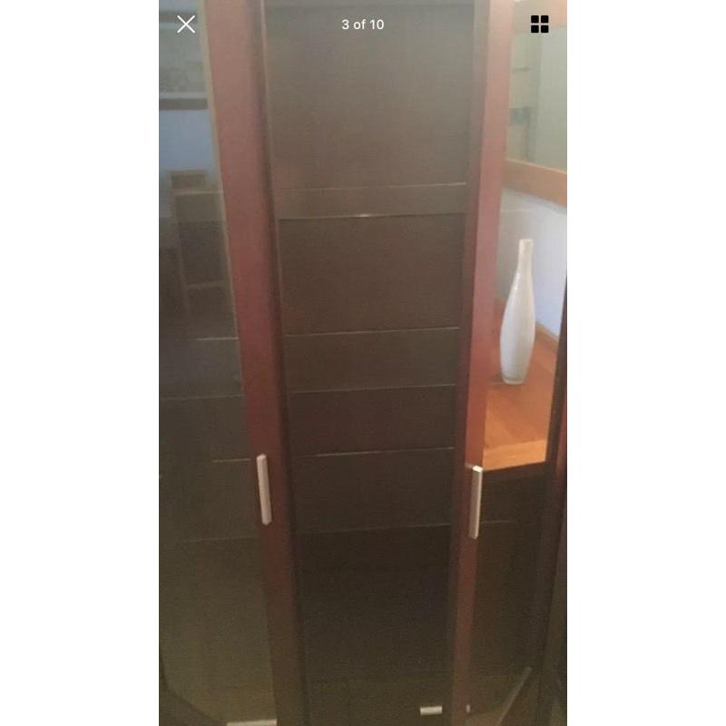 Display cabinet with lights