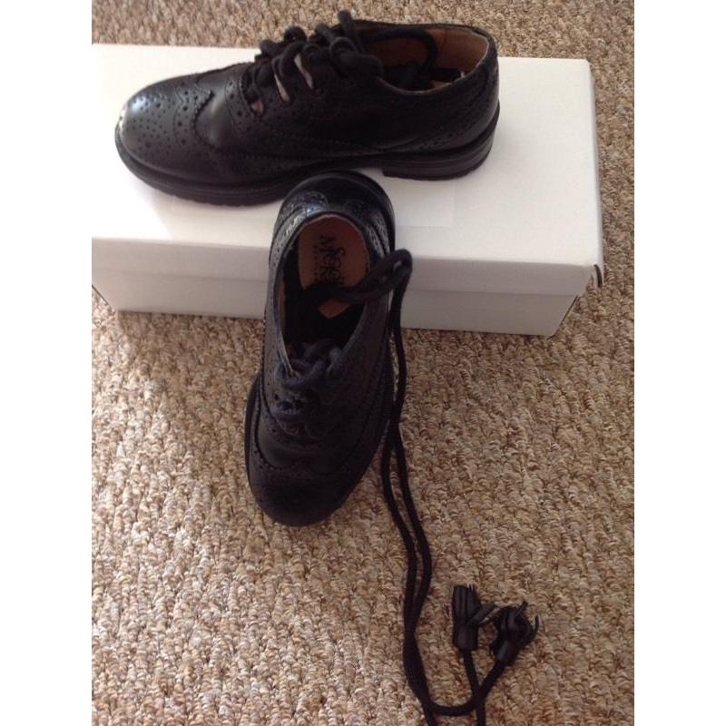 BOYS KILT SHOES