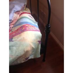 Double bed with mattress, duvet and 2 pillows