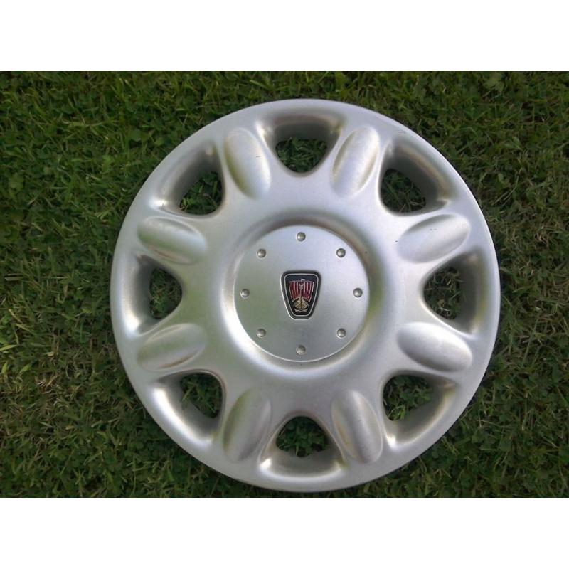 ROVER WHEEL TRIMS FULL CLEAN SET.