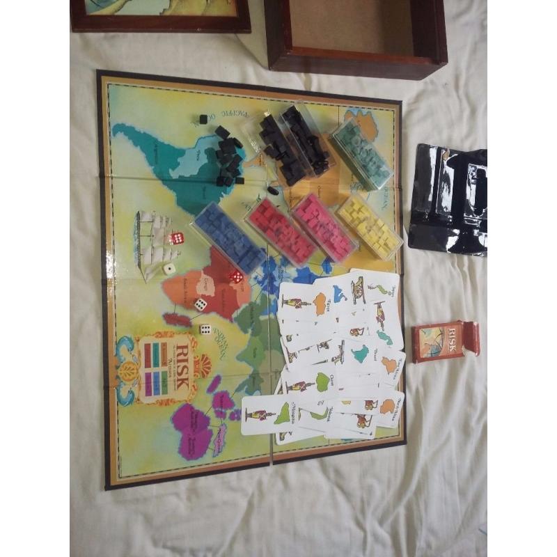 'Risk' Vintage Collection Board Game. Rare Wooden Box Edition. Parker Brothers Games.