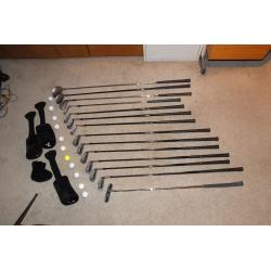 *** SOLD STC *** Set of 14 golf clubs in a golf bag