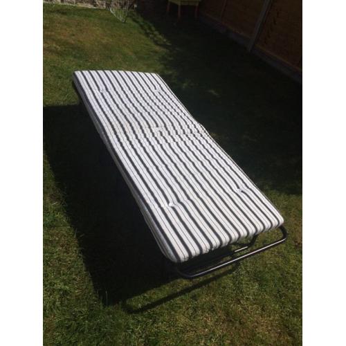 Camp bed