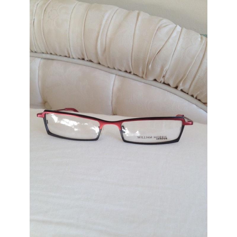 William Morris ladies glasses