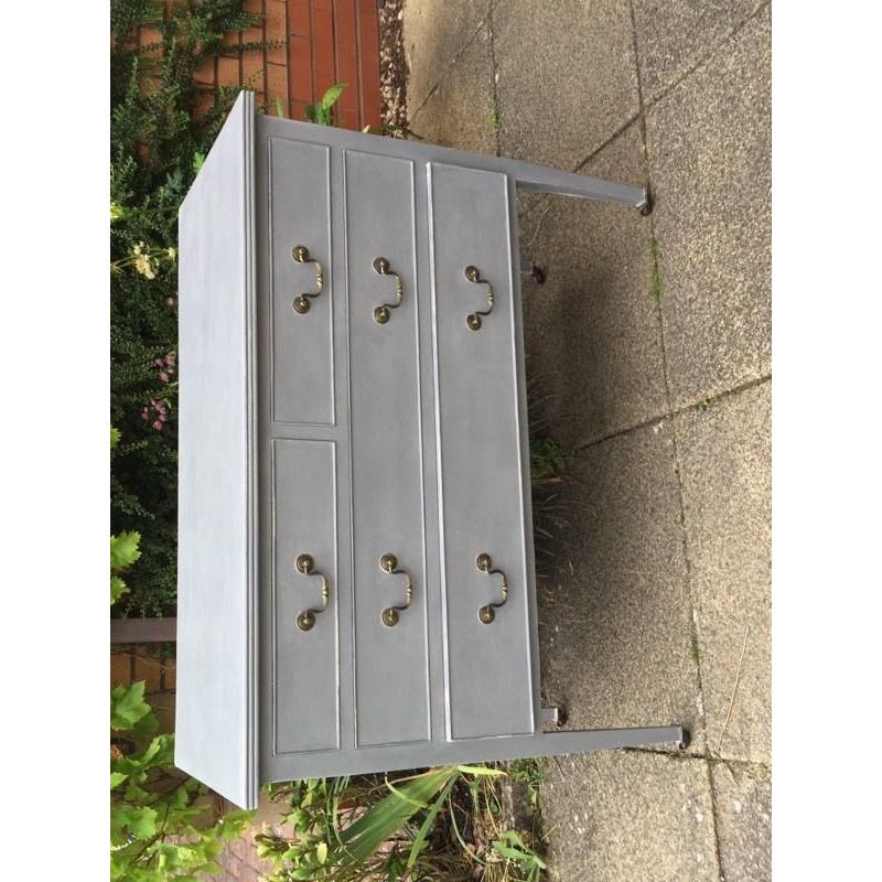 Chest of drawers / sideboard